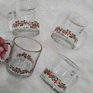 Vintage 4 Libbey Christmas clear glass mugs